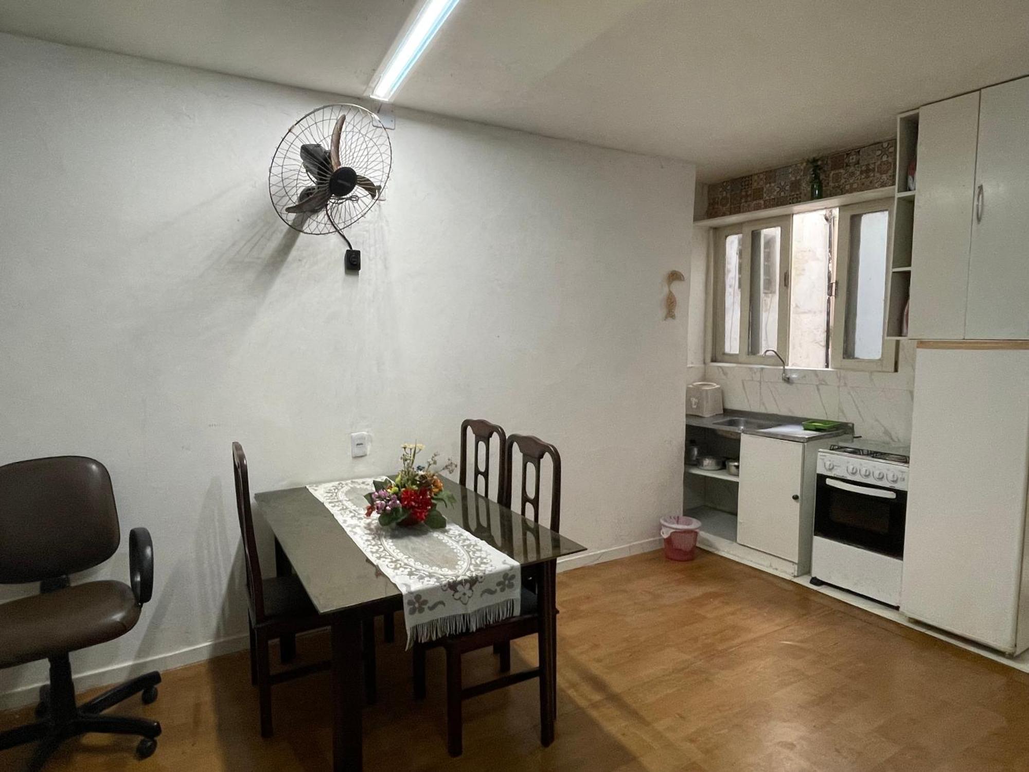 Estudio Com Ar Condicionado, 2 Minuto Da Praia - 03-40 * Salvador